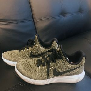 Nike LunarEpic Low Flyknit 2